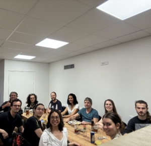 Employés de Decasoft organisant une soirée jeu